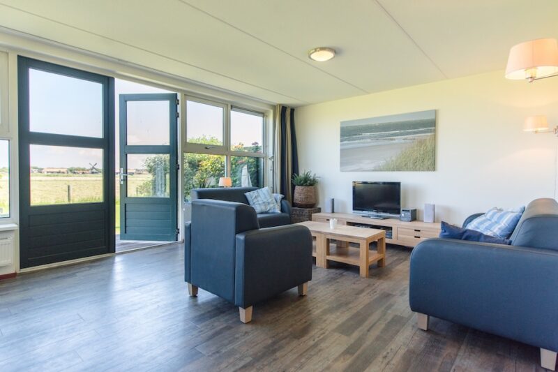 Beachvilla West End 6