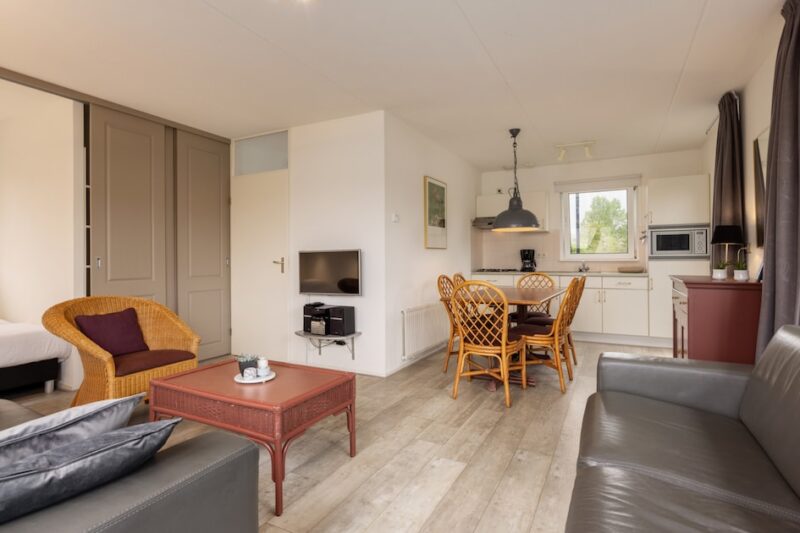 Wetterbungalow 6