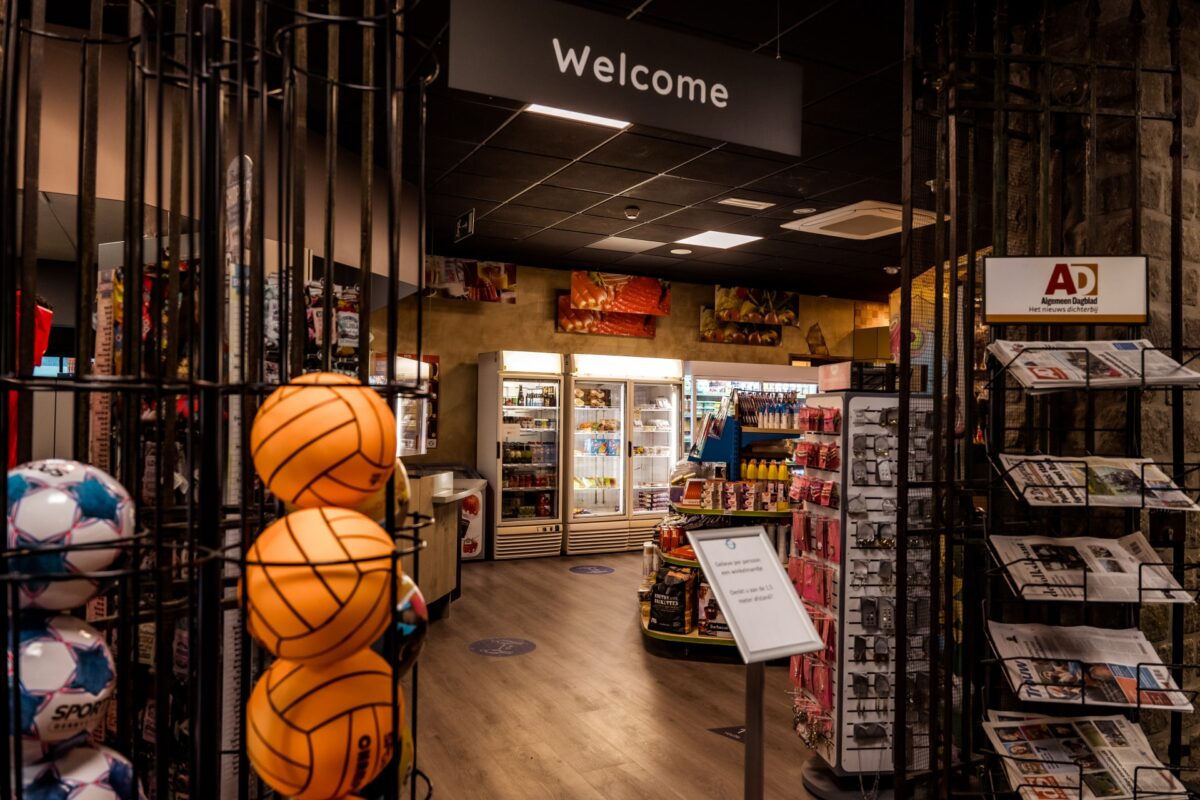 Roompot-Bospark-de-Schaapskooi-parkwinkel