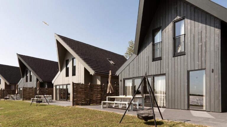 Dutchen Baayvilla’s, Buiten vakantiehuis