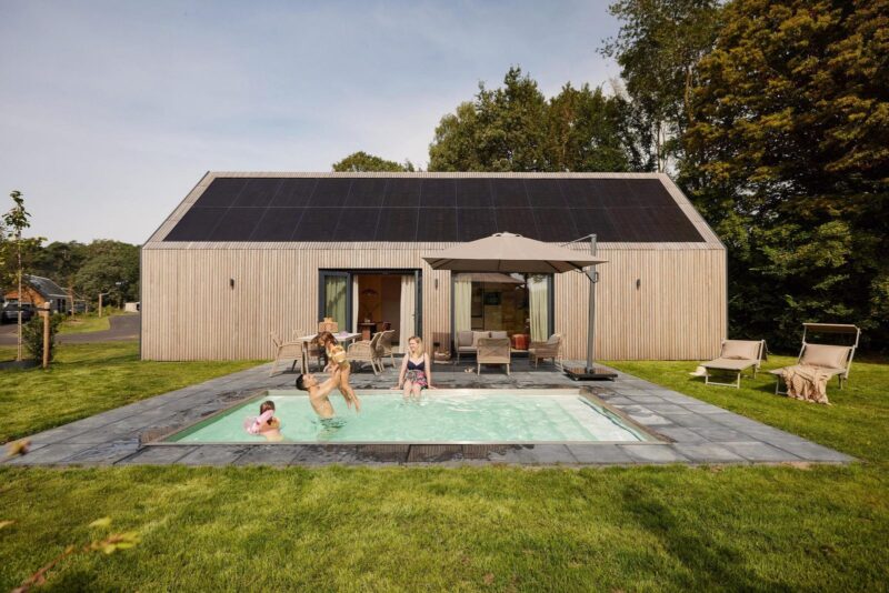 Unbrick One Family | Sauna en Verwarmd Zwembad | 2+4 Pers.