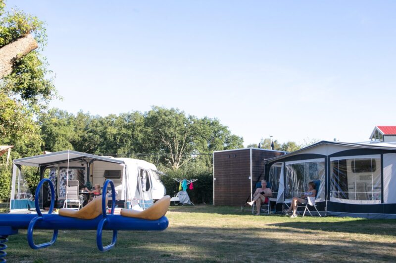 Comfort kampeerplaats met prive sanitair