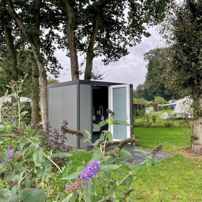 Comfortplaats met mindervalide privé sanitair