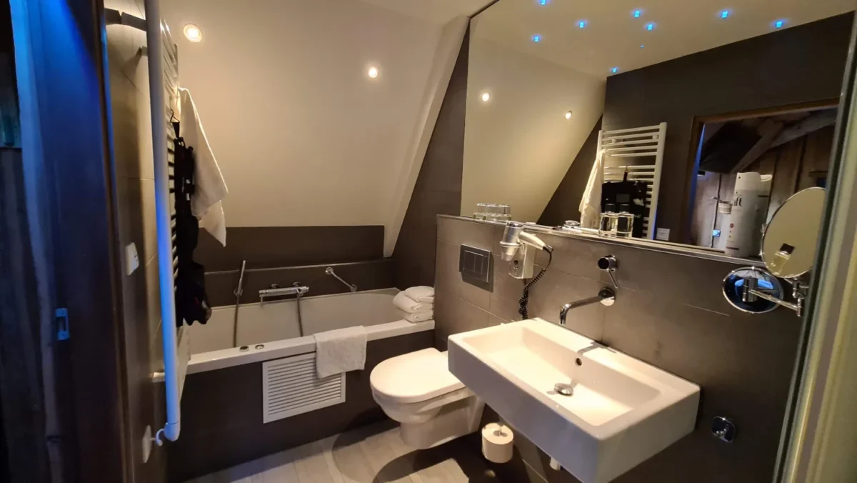 Abdij de Westerburcht badkamer