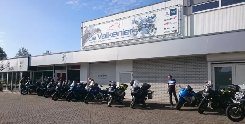 Motorhuis de Valkenier BV