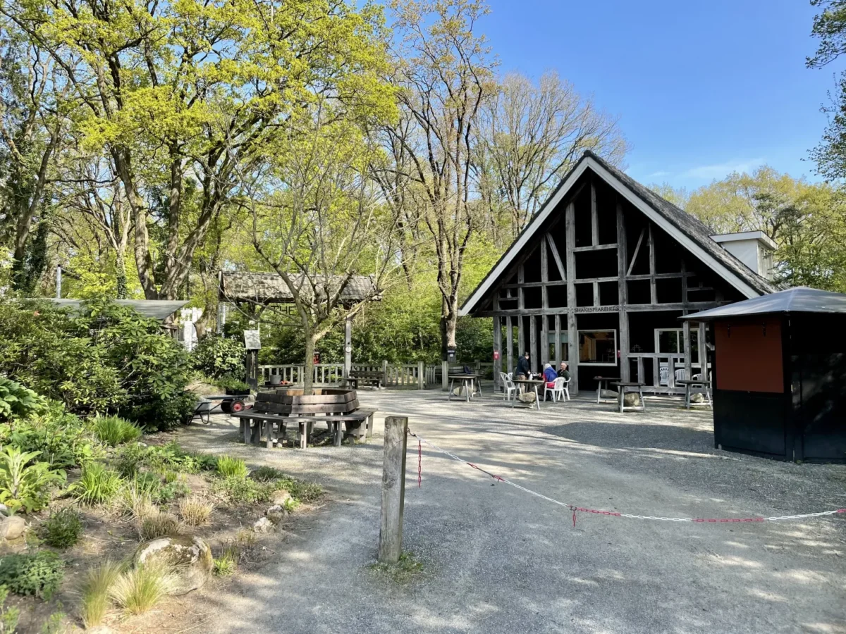 Shakespeare Theater Diever ingang