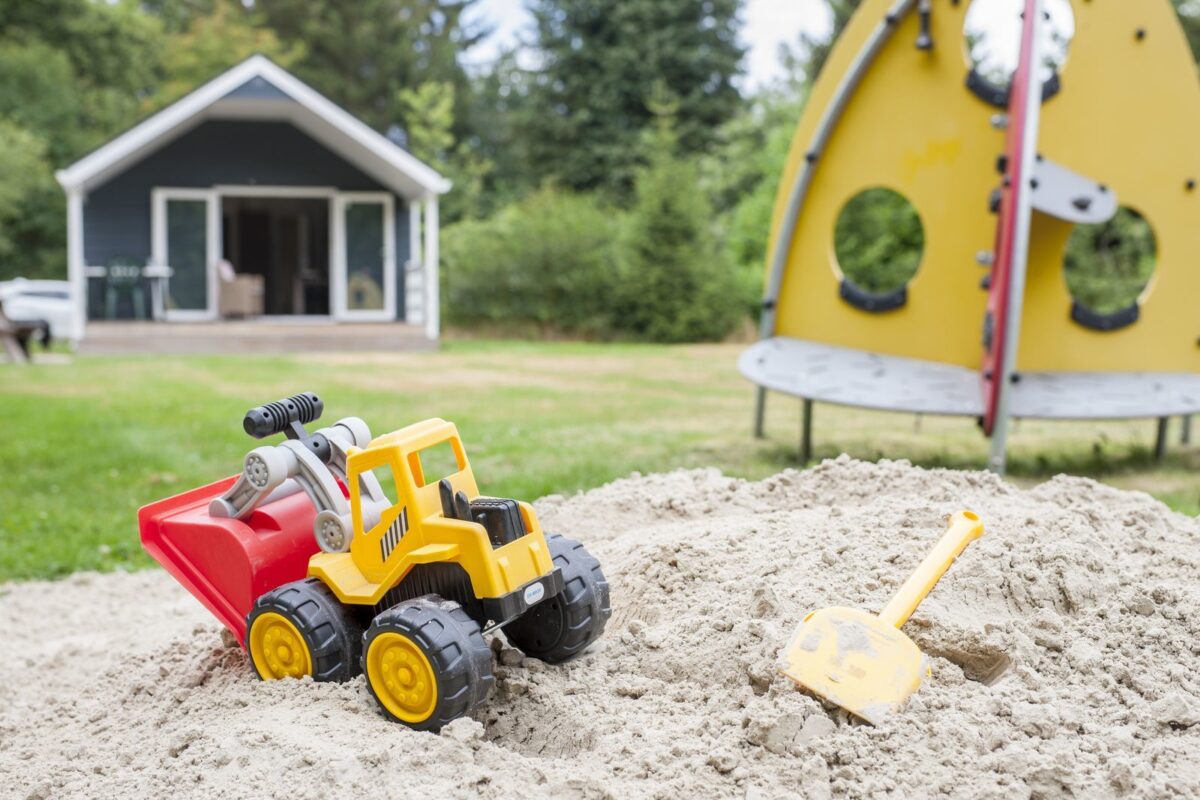 vakantiepark witterzomer zandbak