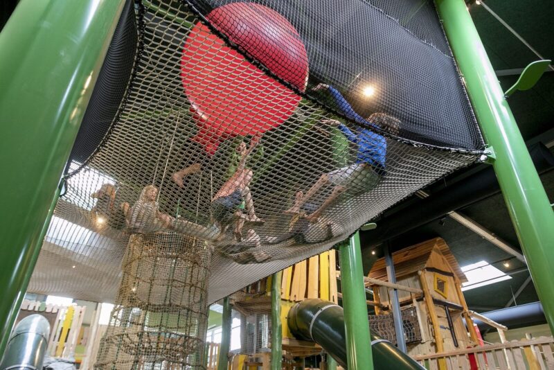 camping witterzomer indoor speeltuin