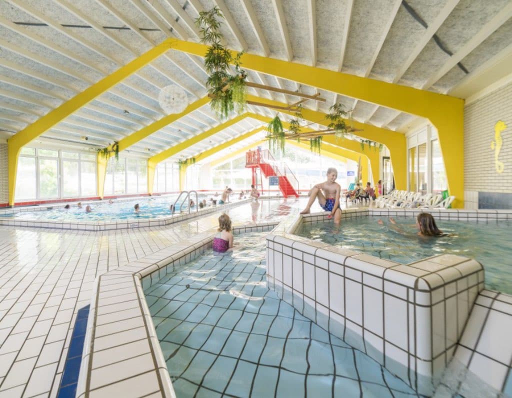 leuk binnenbad camping noetselerberg