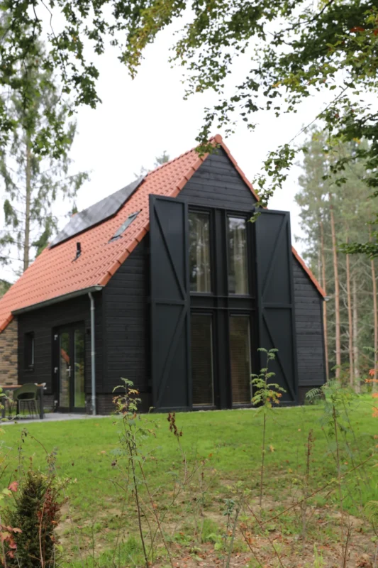 Villa met hoge ramen op Buytenplaets Rhenen