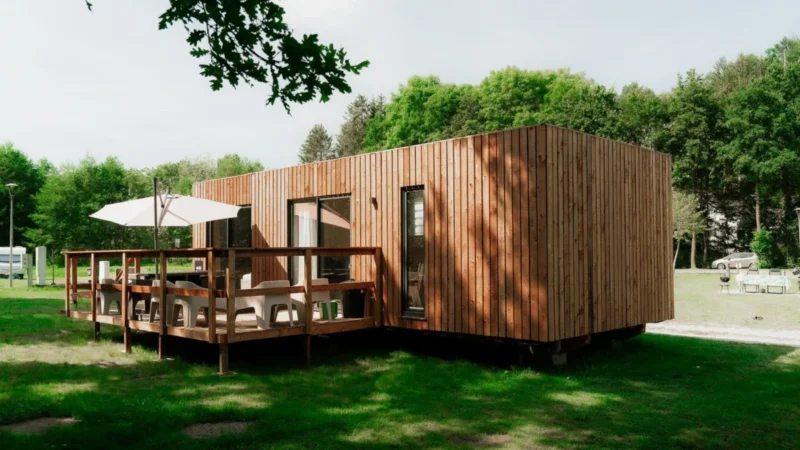 Ecolodge met terras bij Camping La Roche-en-Ardenne