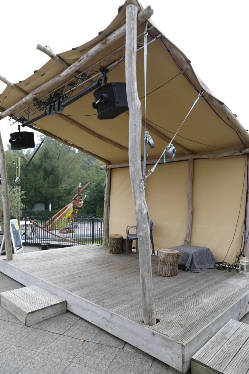 Overdekte zitplek op De Thijmse Berg