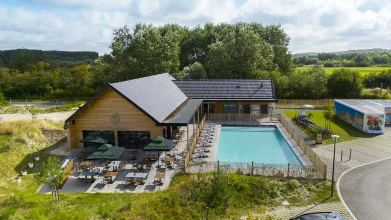 Buitenbad bij Dormio Resort Berck-sur-Mer