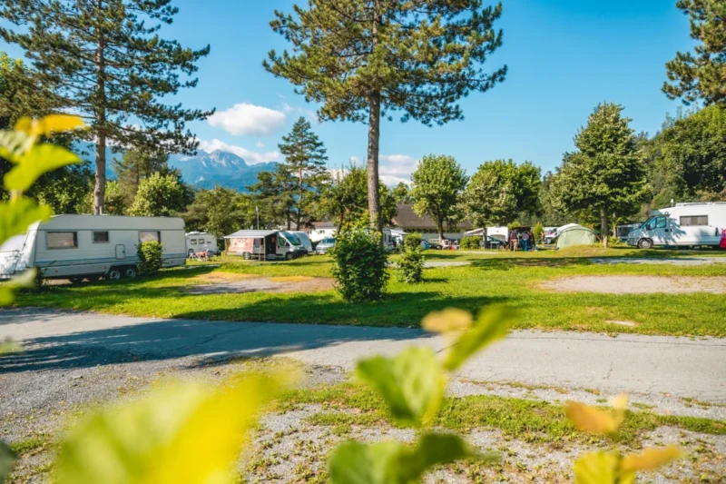 Kampeerplaatsen op het park bij EuroParcs Hermagor · Nassfeld