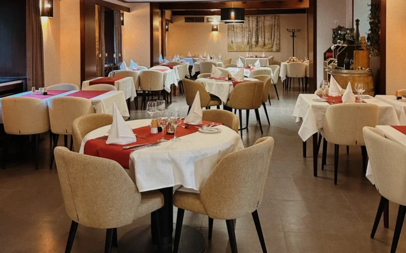 Restaurant op het domein bij Floreal La Roche-en-Ardenne