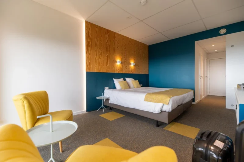 Moderne hotelkamer bij Floreal Mont-Saint-Aubert