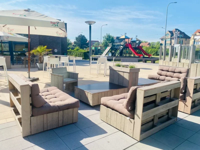 Terras bij het verblijf bij Floreal Nieuwpoort
