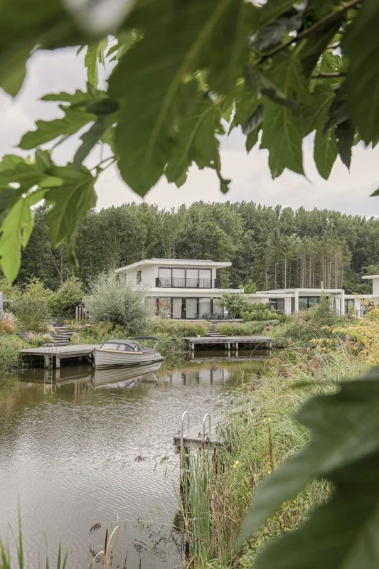 Vakantievilla's aan het water bij Harderwold Villa Resort