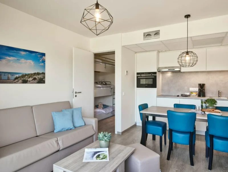 Studio met keuken en zithoek bij Holiday Suites Nieuwpoort