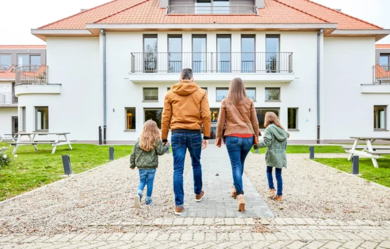Wandelen naar de residentie bij Holiday Suites Westende