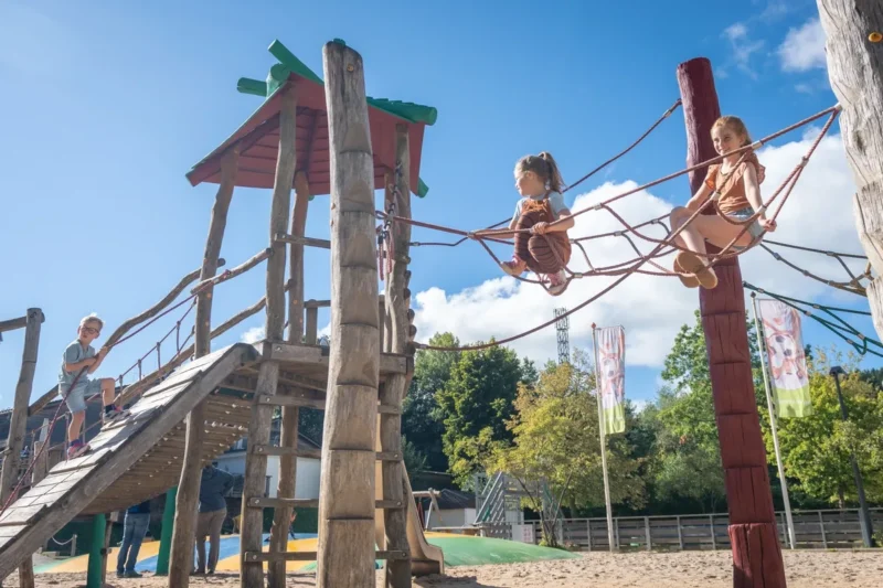 Buitenspeeltuin bij Landal Wirfttal