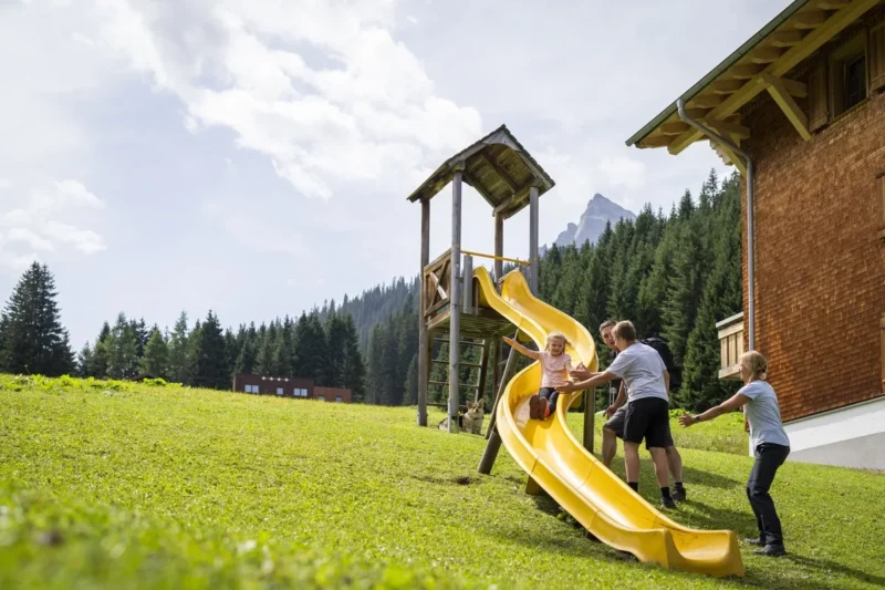 Buitenspeeltuin bij Landal Hochmontafon