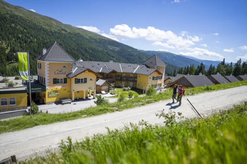 Appartementengebouwen op het park bij Landal Katschberg