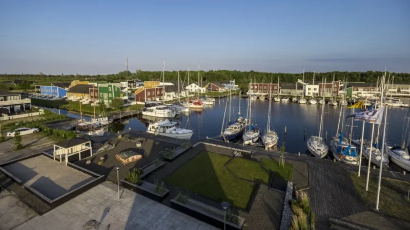 Vakantiehuizen en haven op Landal Ebeltoft