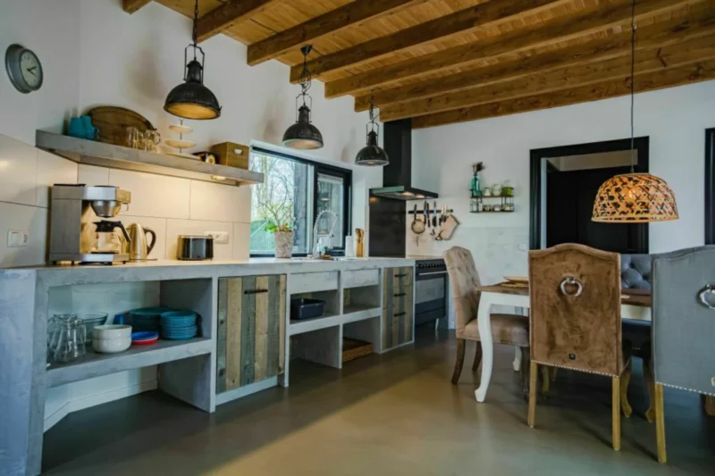 Keuken van een vakantiewoning op Ruysbos